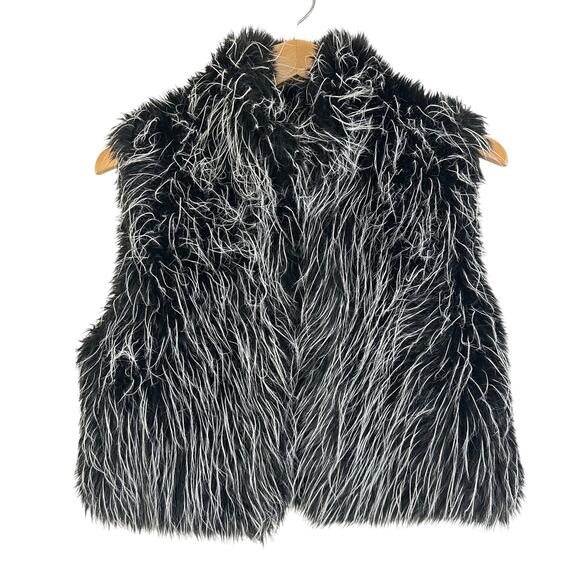 Bebe Shaggy Cropped Faux Fur Vest Shawl Open Front Black - Picture 1 of 7
